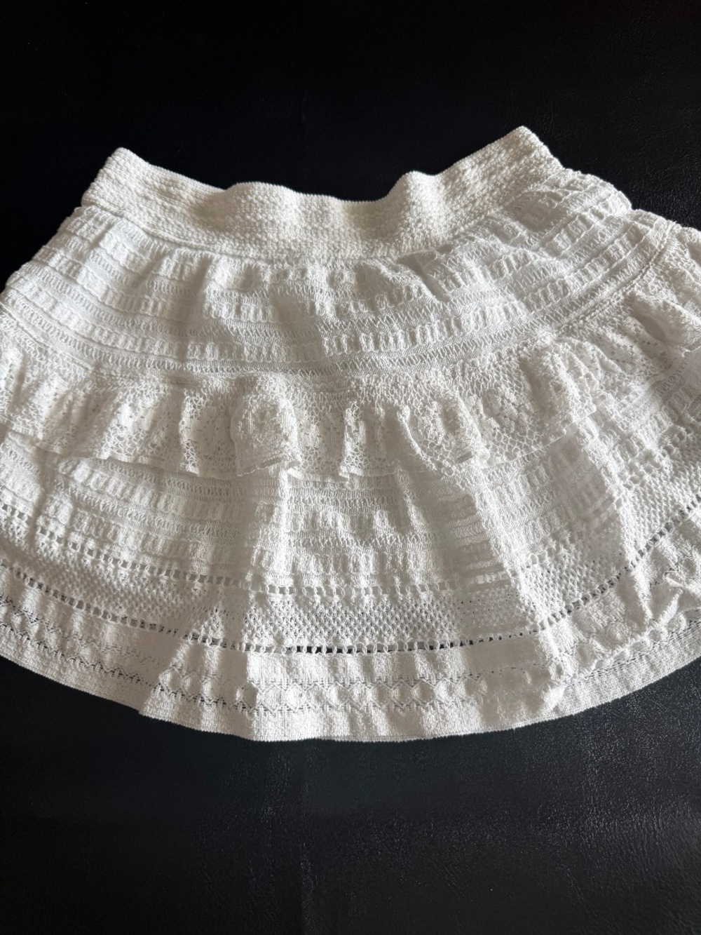 Aerie White Mini Skirt Ruffle and Texture Size XS (Fits Like a Medium)